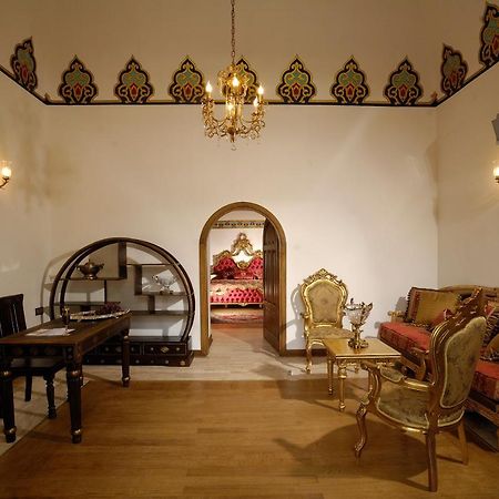 Cesme Kanuni Kervansaray Historical Hotel Экстерьер фото